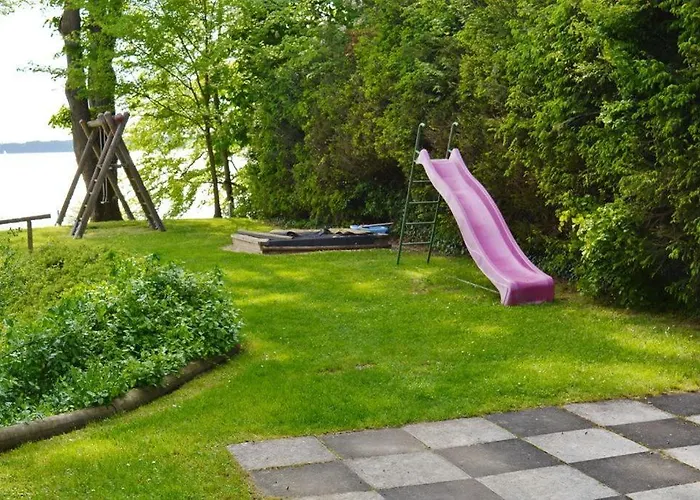 Ferienresidenz Chiemseestrand - Chiemseesonne 公寓 *