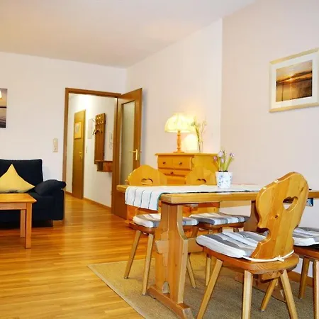 Apartment Ferienresidenz Chiemseestrand - Chiemseesonne