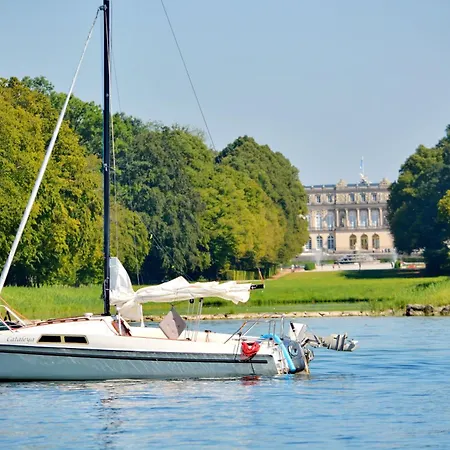 Ferienresidenz Chiemseestrand - Chiemseesonne Апартаменты